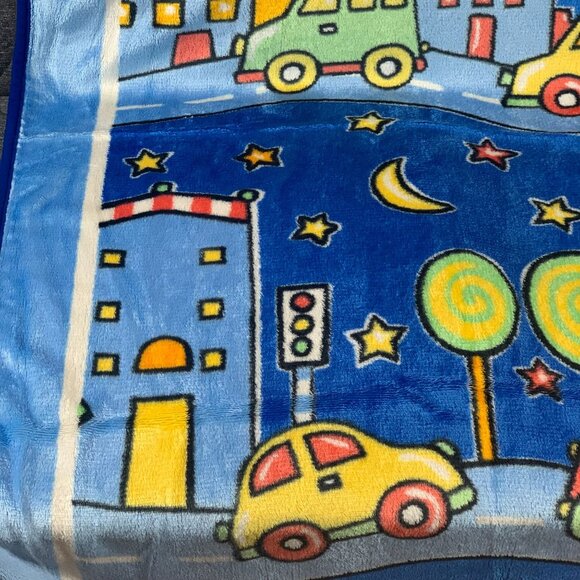 Colorful San Marcos 50x60" Blanket With City & Cars Design - Picture 2 of 8